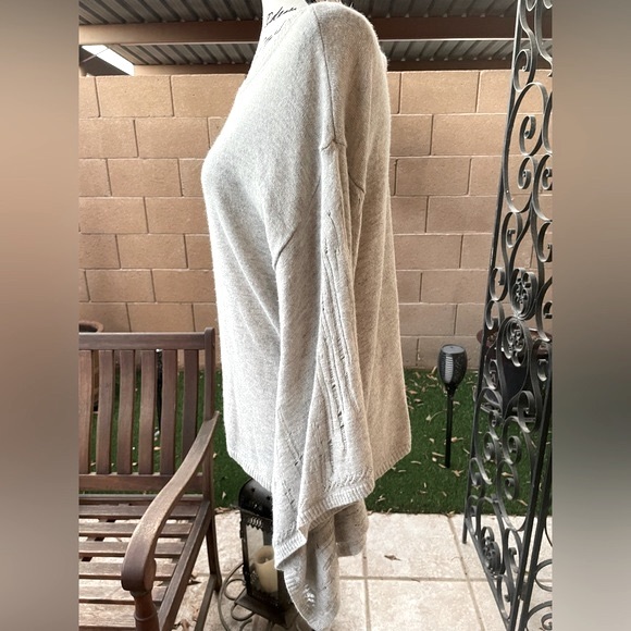 BCBGMAXAZRIA Hans Poncho Pointelle Cutout Wool Angora Lightweight Sweater Small - Picture 2 of 16
